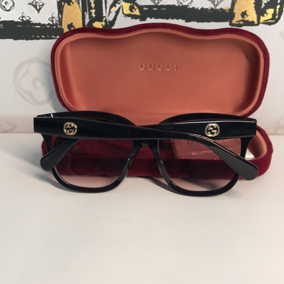 New Authentic Gucci Black and Pink Sunglasses GG0800SA 002